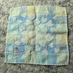 【新品】くまのハンカチの画像