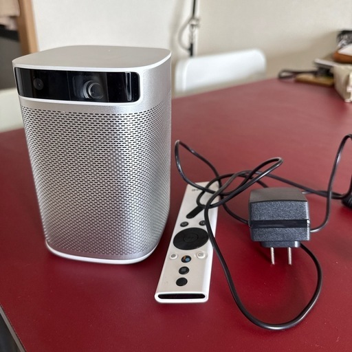 XGIMI MOGO PROプロジェクター+投影スクリーン+スタンド