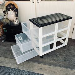 プラ３段衣装ケース（キャスター付き）の画像