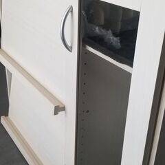 キッチン用品などの収納家具の画像