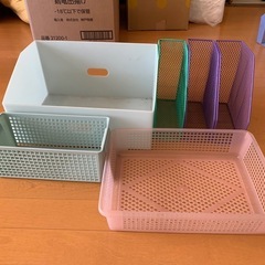 プラスチックケース　さまざまセット　キッチン　洗面所　リビング　収納　整理の画像