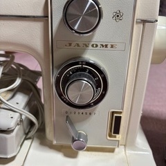 ジャノメミシン 815 の画像