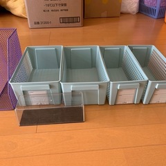 プラスチックケース　さまざまセット　ディスプレイケース　展示ケース　収納　リビング　キッチン他　の画像