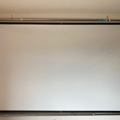 プロジェクタースクリーン
