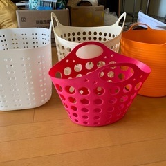 収納ケース　洗濯物入れ　おもちゃ入れ　食品カゴ　さまざまセットの画像