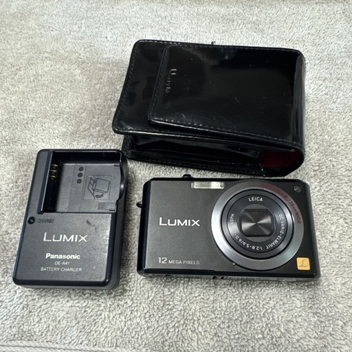 パナソニック デジカメ LUMIX FX100 ジャンク品 ライトピンク パナソニック デジカメ LUMIX FX100 ジャンク品 ライトピンク