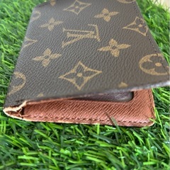 LOUIS VUITTON ルイヴィトン モノグラム パスケースの画像