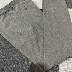 未使用品　UNIQLO ヒートテック　スマートパンツ　ダークグレー　sサイズ？の画像