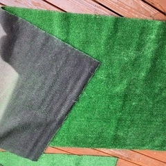 カインズ　人工芝　2枚組の画像