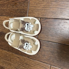 子供の靴の画像