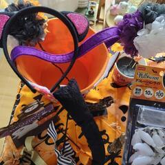 （お話中）中古　ハロウィンセット④　ディスプレイ色々、デコレーションライト、猫耳しっぽ仮装、バンダナの画像