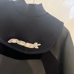 5ミリ3ミリセミドライスーツpeakの画像