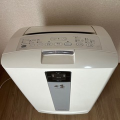 ダイキン工業（DAIKIN）空気清浄機 MCK70N-W 加湿機能付
の画像