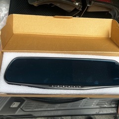 バックミラーカメラ付き？お話中の画像
