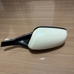 HONDAインサイト DAA-ZE2 左サイドミラーの画像