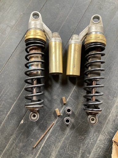 CB400SF NC31 verS リアサス