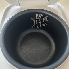 炊飯器の画像