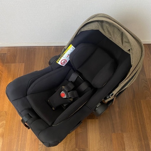 【決まりました】Nuna ベビーシート & ISOFIXベース　トラベルシステム