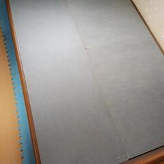 ダブルベッドの画像