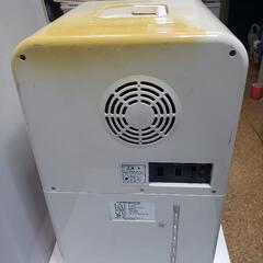 ポータブル保温・保冷庫　100V・12V兼用訳ありの画像