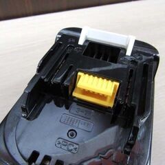 マキタ 純正バッテリ 18V 6.0Ah BL1860B 中古 残容量表示付き 雪マーク リチウムイオン makita 電動工具 苫小牧西店の画像