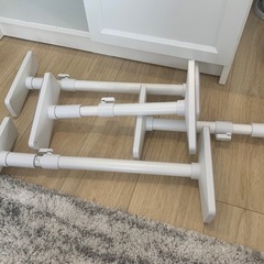 IKEA 本棚　ウォールシェルフ　転倒防止の画像