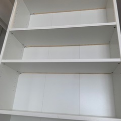 IKEA 本棚　ウォールシェルフ　転倒防止の画像