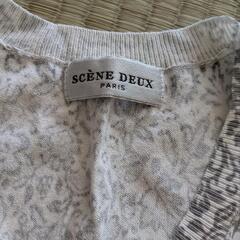 scene deux 　トップスの画像