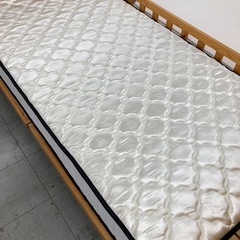 シングルベッドの画像