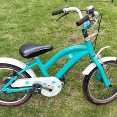 キッズ自転車（補助輪付き）
