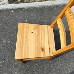 木製チェアーの画像