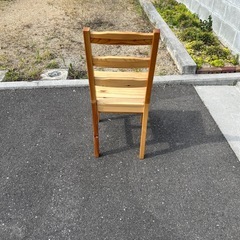 木製チェアーの画像
