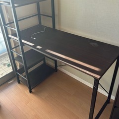 【ニトリ】棚付き作業用デスクの画像