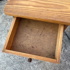 サイドテーブル　昭和レトロ　コーナーテーブル　隙間収納　収納付き【34.5×34.5×66.5】の画像