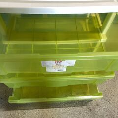 【格安】プラチェスト グリーン系 3段収納 衣類収納 プラケース 格安 早い者勝ち 引取歓迎 配送OKの画像