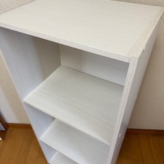 【無料】3段カラーボックス（木目ホワイト）お譲りします／収納・本棚に◎の画像