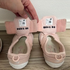 ニューバランス ファーストシューズ 12cm、12.5cmの画像