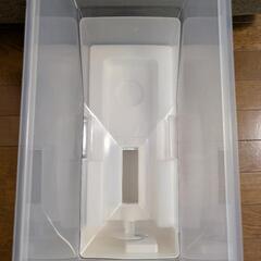 米びつ10キロ用（ニトリ）の画像
