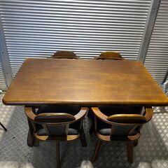 店頭引き渡し 中古  株式会社サン ダイニングセット テーブル イス 回転チェア イス4脚 家具の画像