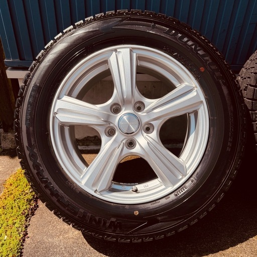 ヤリスクロス アルミホイール WINTER MAXXスタッドレスタイヤ4本セット