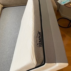 【新古品】テンピュール　プリマフトンの画像