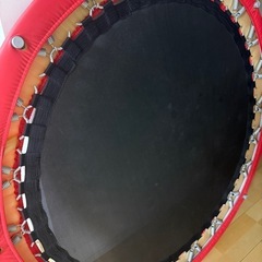 スポーツ フィットネス、
トランポリン　80キロ　 大人もOK  の画像