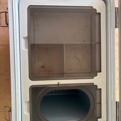 クーラーボックス　釣り用の画像
