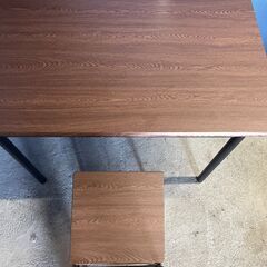 値下げ【大特価】デスク 椅子 セット ブラウン系 木目調 ルーフィッドテーブル/チェア 早い者勝ち 引取歓迎 配送OKの画像