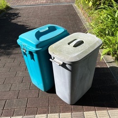 ゴミ箱　差し上げます。の画像