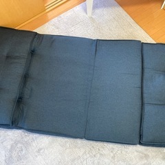 ソファーベッドの画像