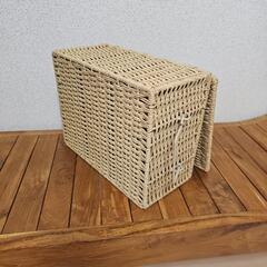 【譲り先決定】フタ付きカゴ　布張り　収納　の画像