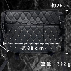車用荷物入れの画像