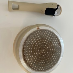 【良品】取手のとれる鍋の画像