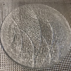 ⭕️無料⭕️ササキガラス、皿2枚ですの画像